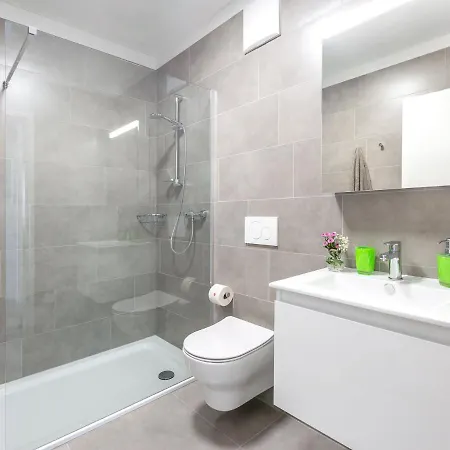 Apartment Loctowers A3-3-1 By Interhome